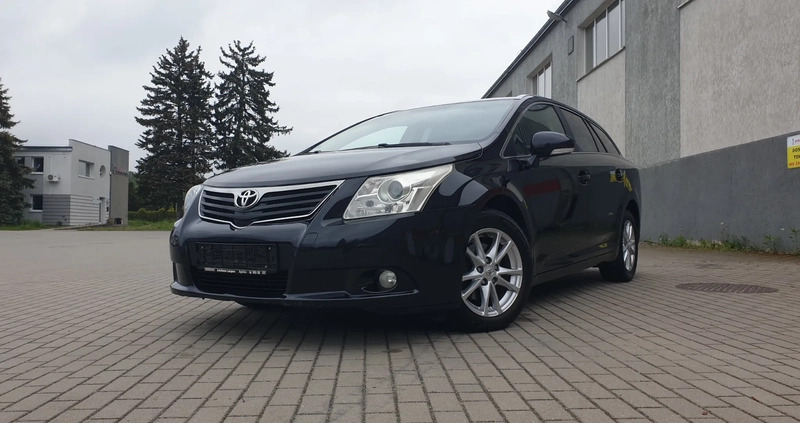 Toyota Avensis cena 23999 przebieg: 269989, rok produkcji 2009 z Elbląg małe 781